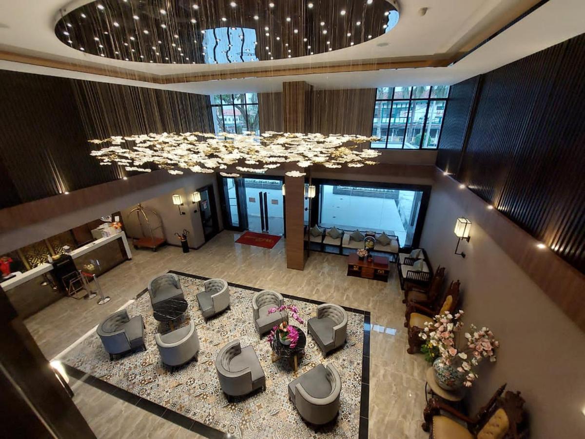 Christee Suites Hotel Malacca Exterior foto